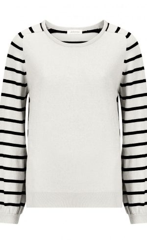 knit-lina-alchemist-fashion