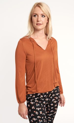 noni_top_coffee_alchemist_fashion