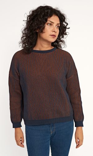amov-apparal-carmen-two-tone-knit