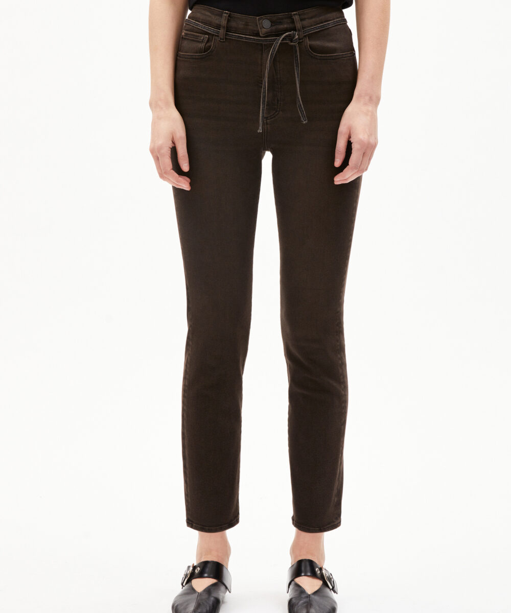 armedangels-lejaani-jeans-slim-fit-high-waist-black-tints