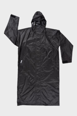 susan-bijl-the-new-raincoat-ocean-black