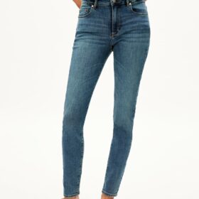 Tillaa Jeans | Mid Waist Skinny | Tinted Blue
