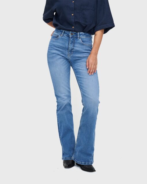 kuyichi-lisette-flare-jeans-timed-out