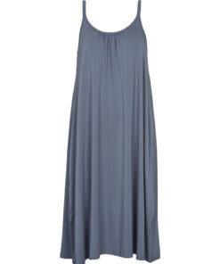 basic-apparel-jo-strap-dress-blauw