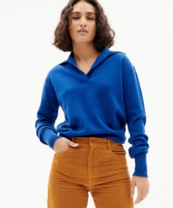 thinking-mu-blue-trash-sheena-knitted-sweater