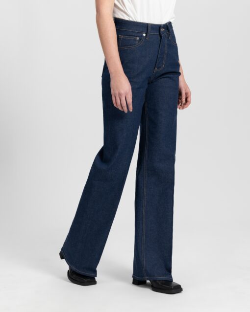 kuyichi-harper-loose-flare-jeans-dry