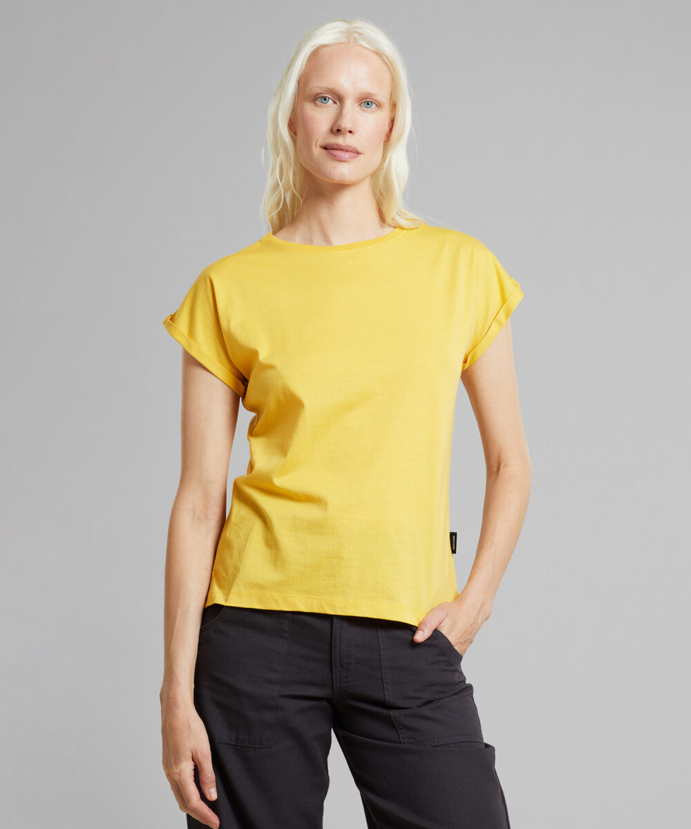 dedicated-brand-t-shirt-visby-base-misty-yellow