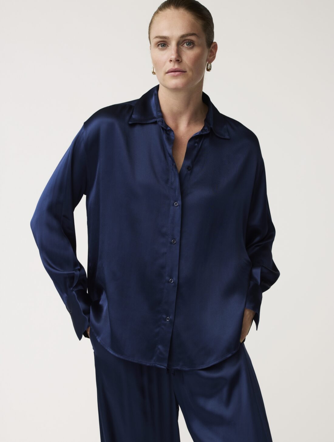 alchemist-fashion-blouse-shirt-louise-midnight-blue