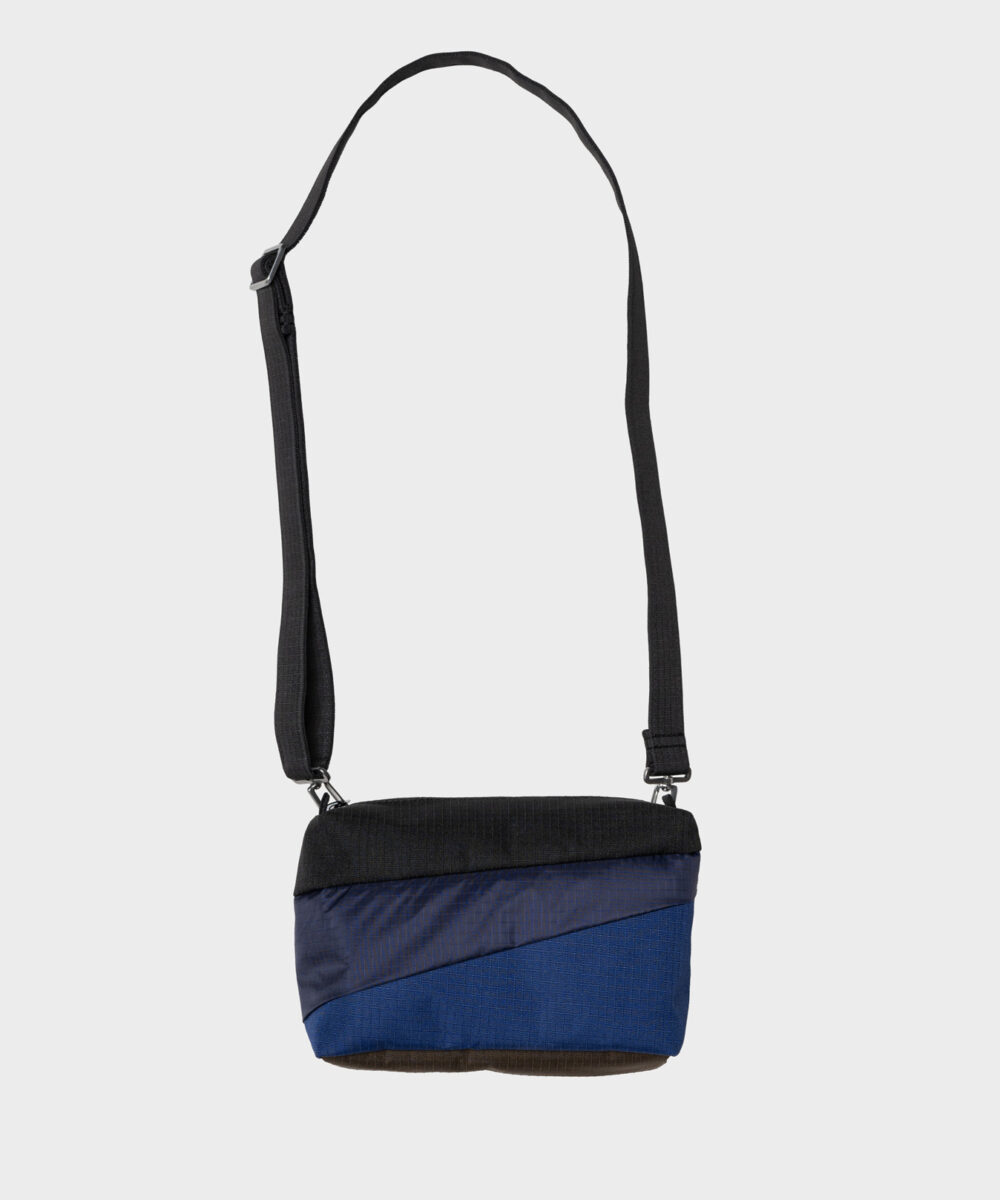 susan-bijl-the-new-bum-bag-leftover-black-small