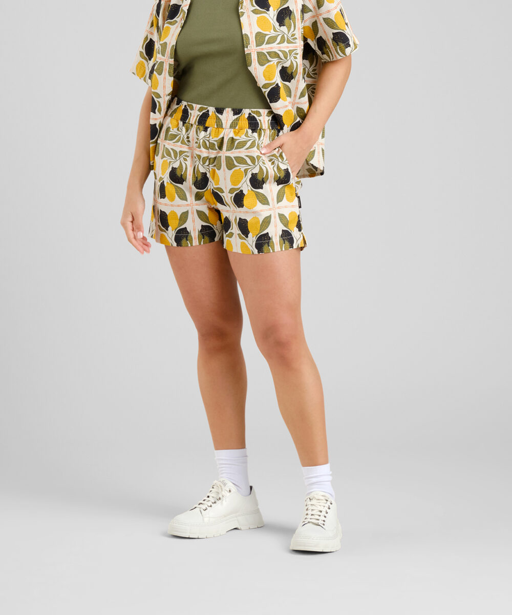 dedicated-brand-shorts-aspudden-lemon-tiles-oat-wit