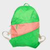 susan-bijl-the-new-foldable-backpack-greenscreen-coral-large