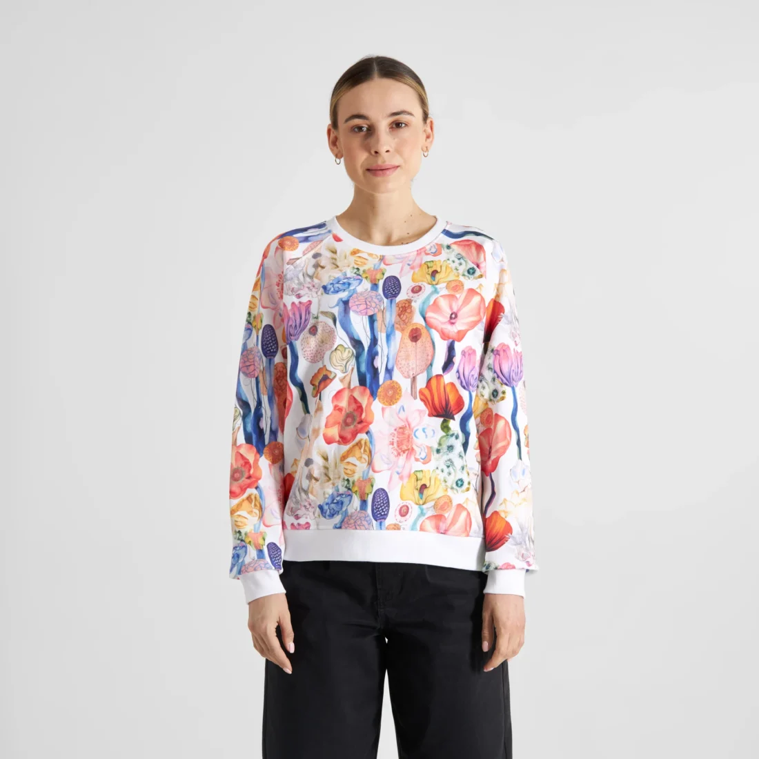 dedicated-brand-sweatshirt-ystad-fantasy-flowers-wit