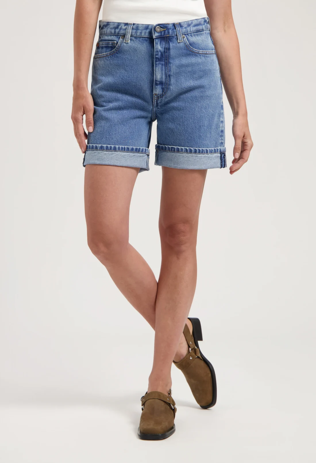 mud-jeans-luna-mid-shorts-stone-vintage