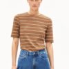 armedangels-t-shirt-jaanisara-fine-stripe-pale-umber-oatmilk