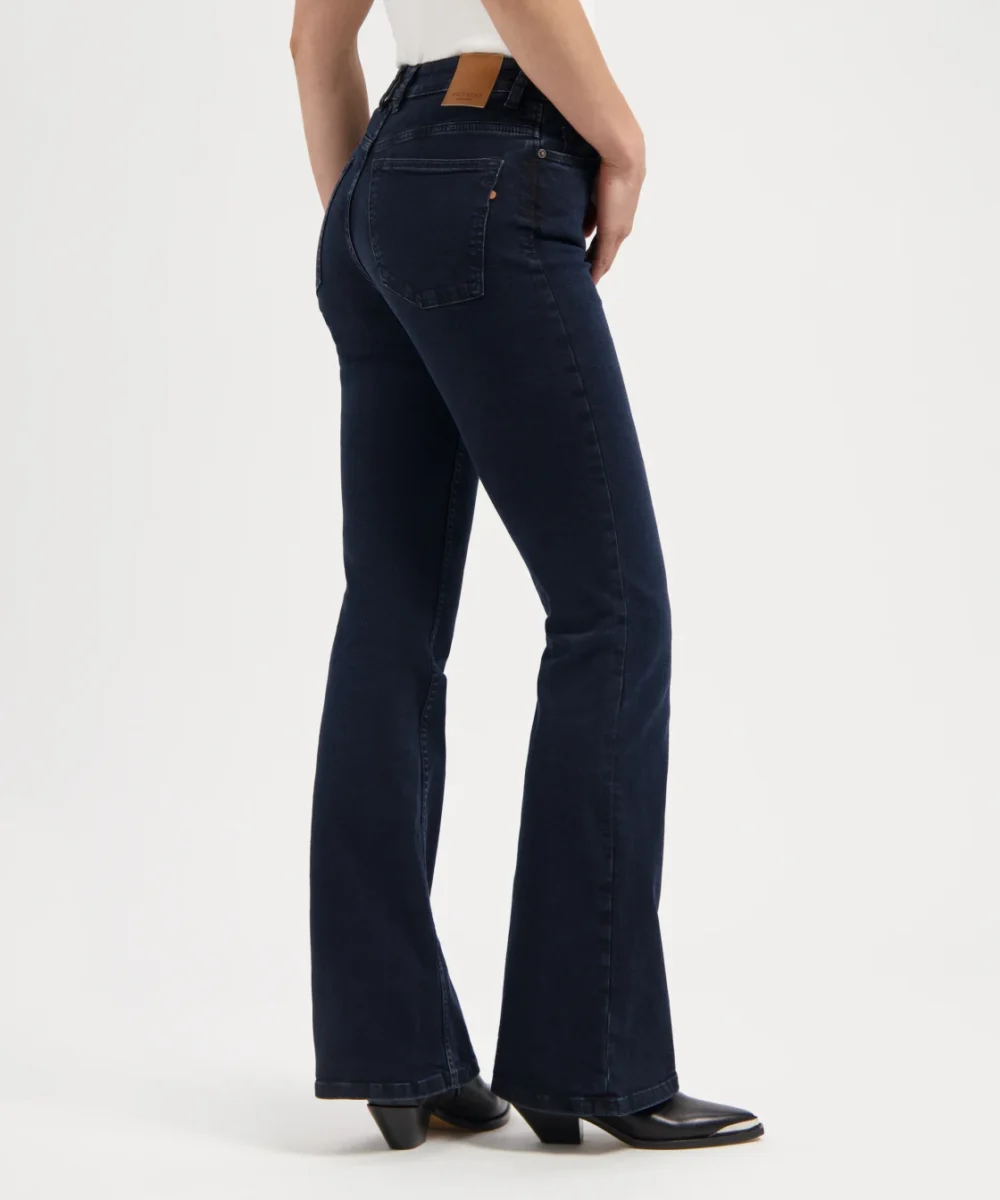 Alternative view of Kuyichi | Lisette Flare Deep Blue