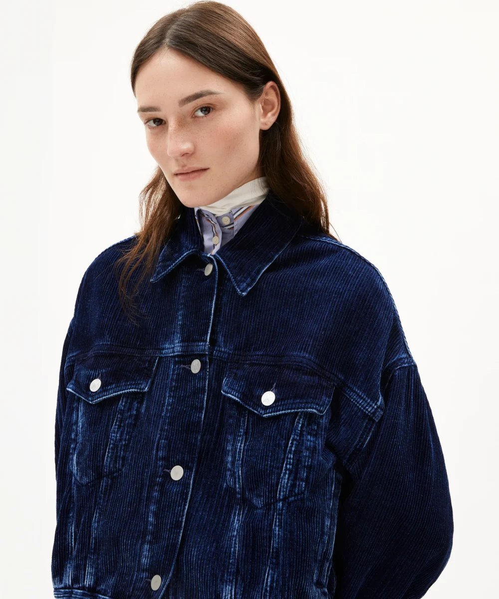 armedangels-corduroy-jack-paasithe-indigo-cord