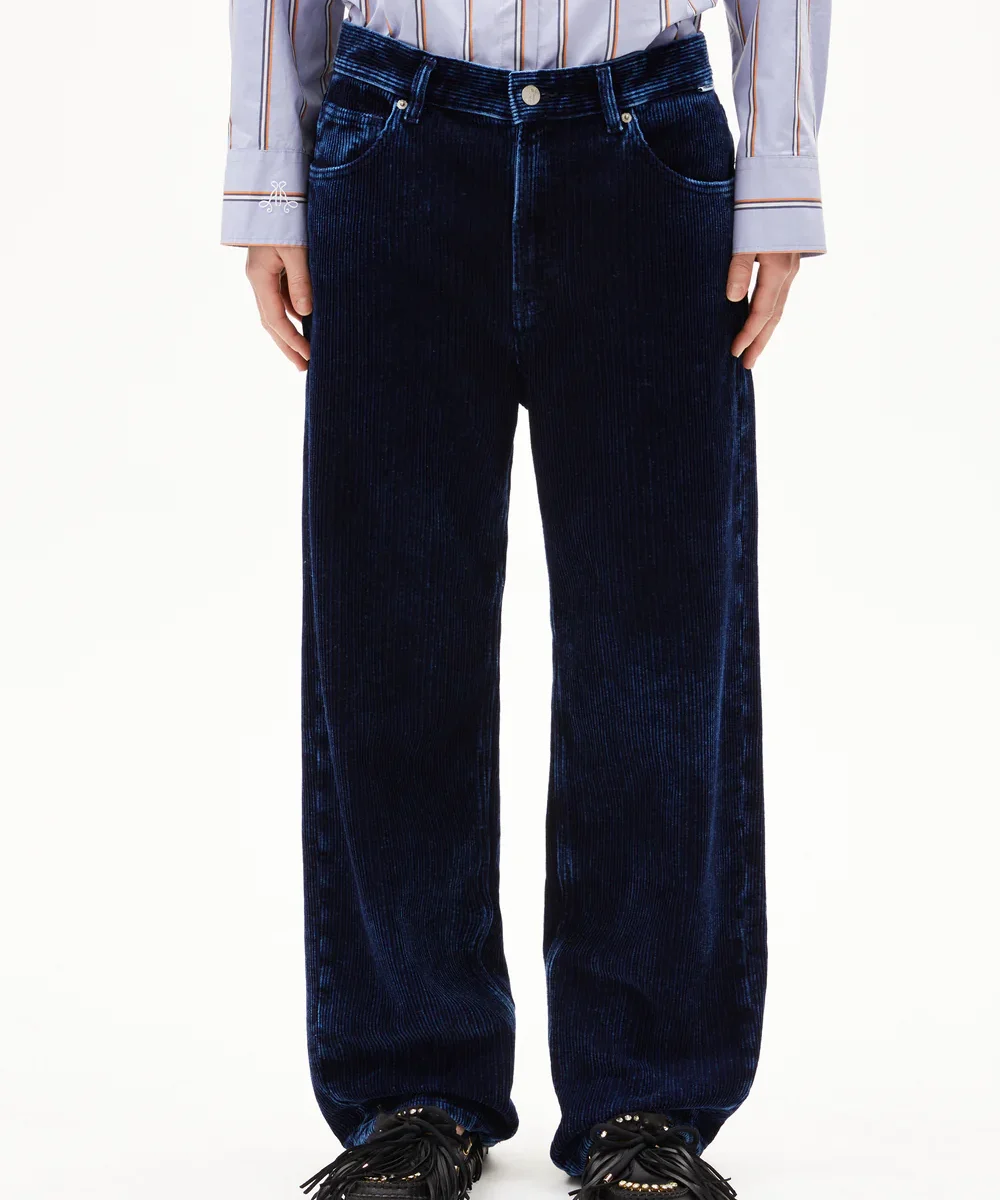 armedangels-haayi-indigo-cord-baggy-fit-indigofera