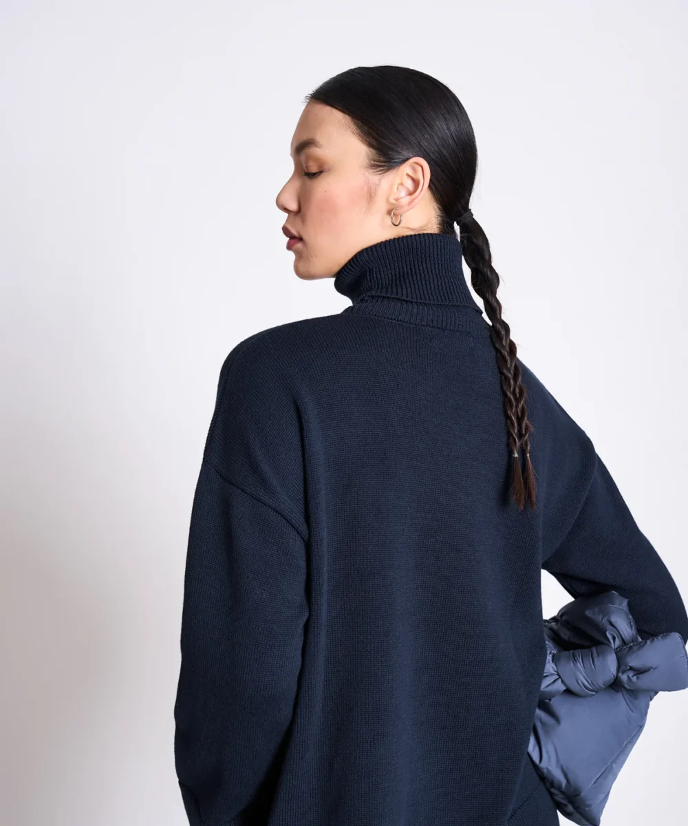 jan-n-june-trui-turtleneck-mua-nightfall-gots