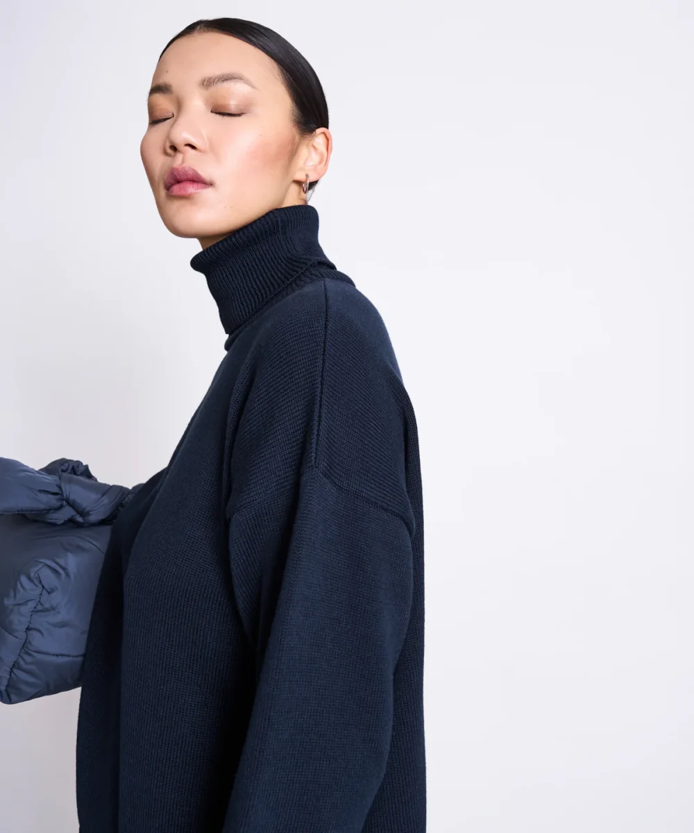 Alternative view of Trui Turtleneck Mua Nightfall GOTS
