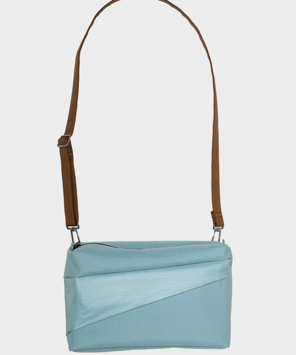 susan-bijl-the-new-bum-bag-francis-hazel-medium