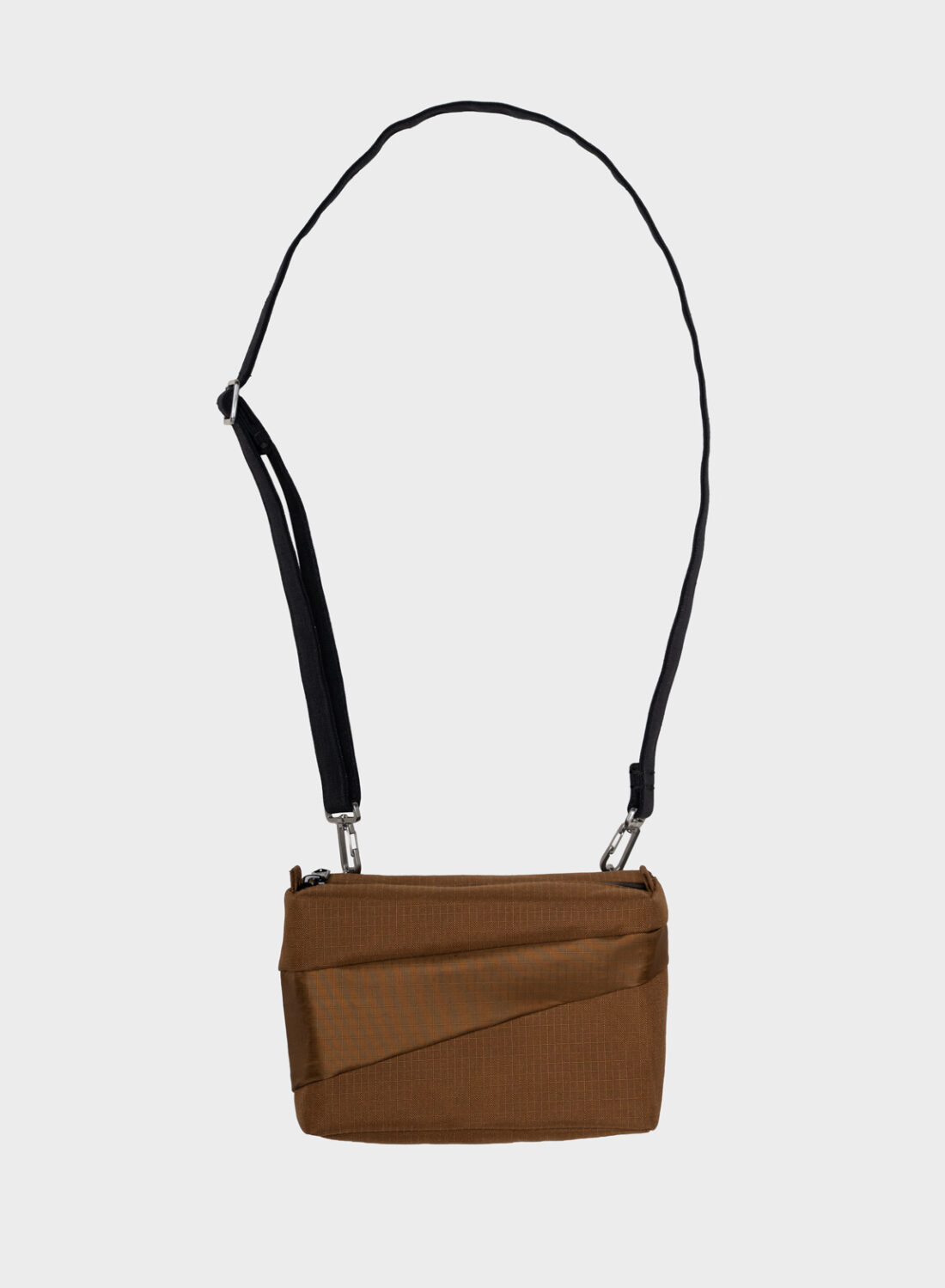 susan-bijl-the-new-bum-bag-hazel-black-small