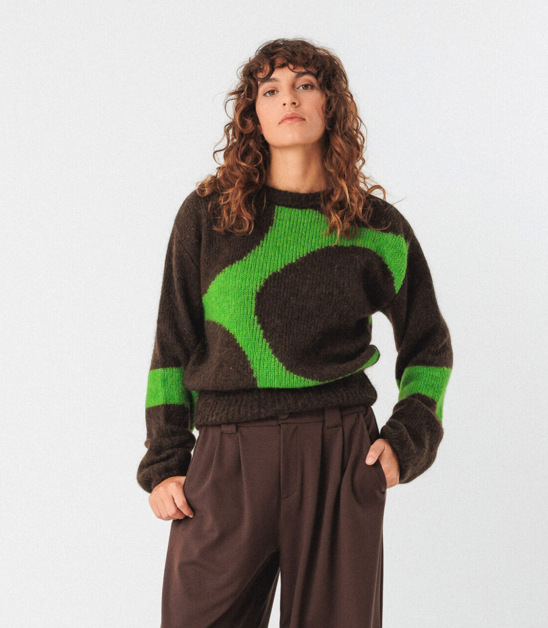 skfk-sweater-aitza