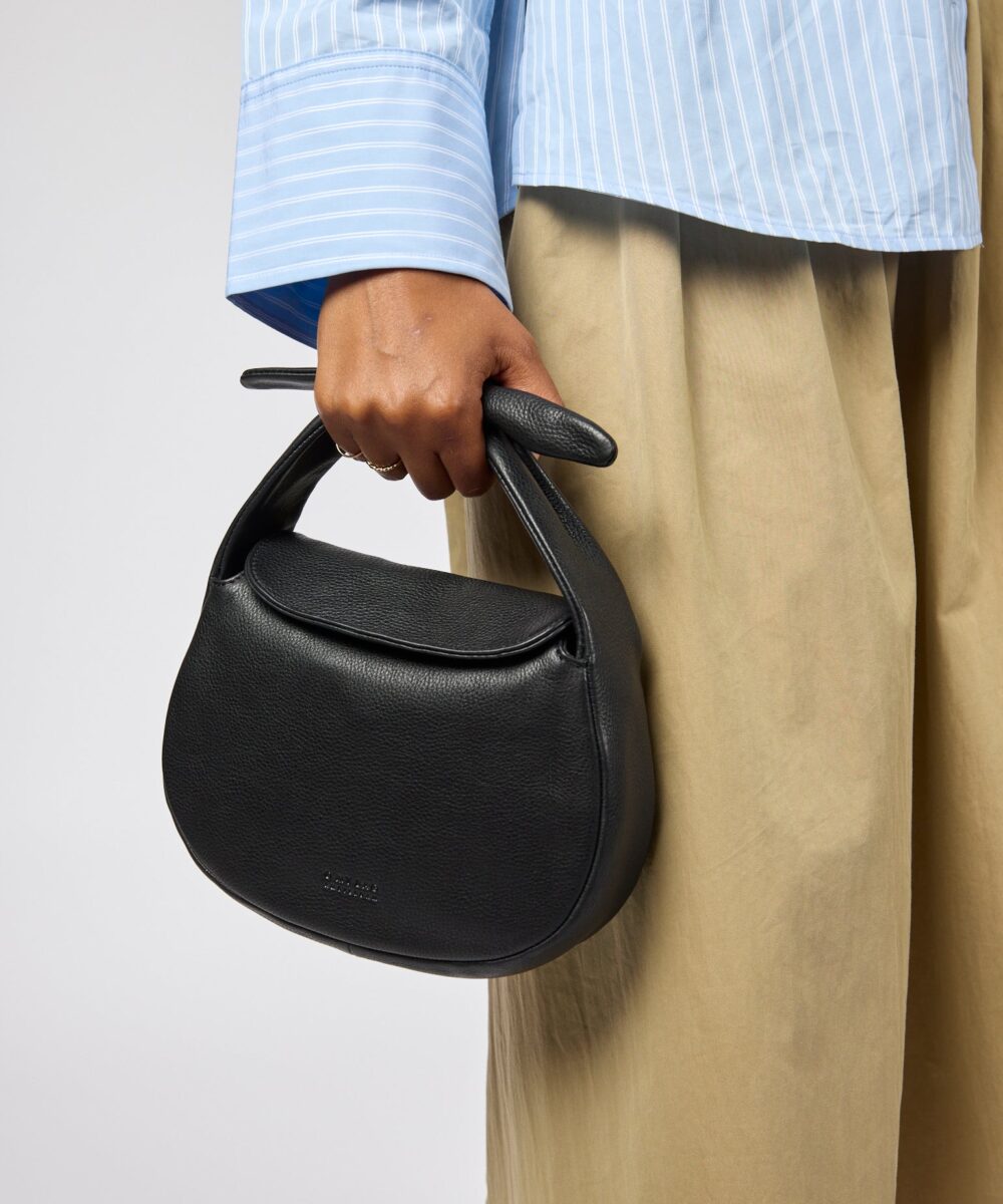 Alternative view of O My Bag | Tas Coco Croissant | Black Soft Grain