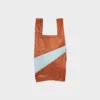 susan-bijl-the-new-shopping-cinnamon-surf-spray