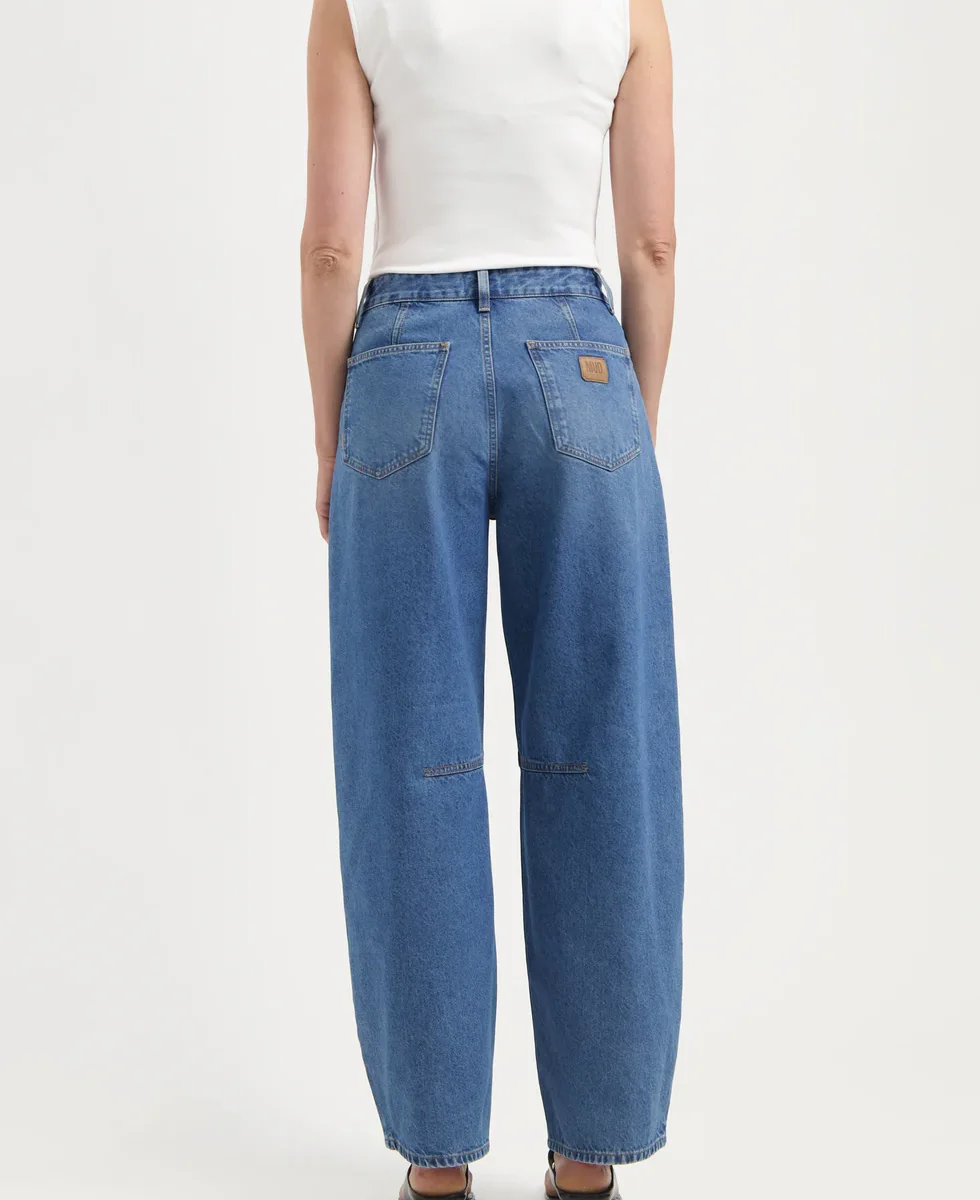 Alternative view of MUD Jeans | Demi High Balloon | Medium Aged